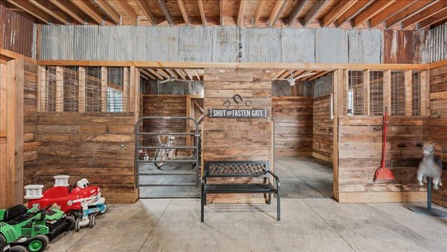 S5773 Reality ROAD, Viola, WI 54664