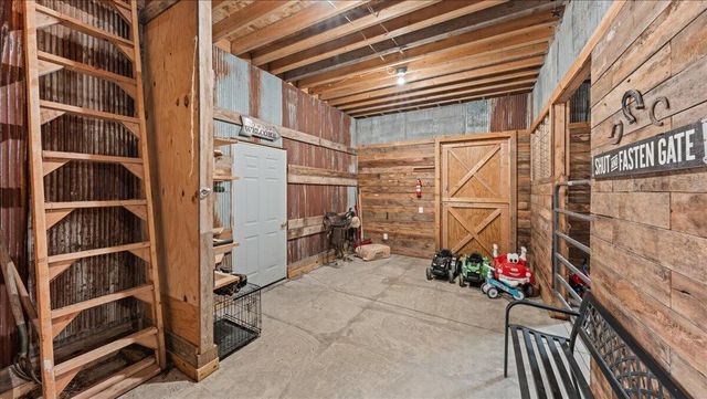 S5773 Reality ROAD, Viola, WI 54664