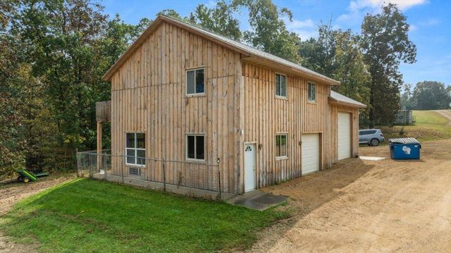 S5773 Reality ROAD, Viola, WI 54664