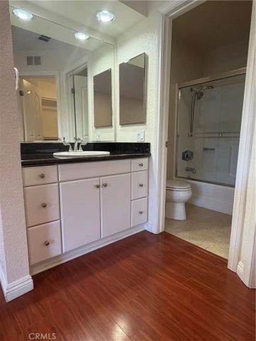 25611 Indian Hill, Laguna Hills, CA 92653