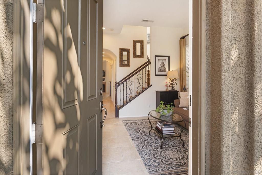 1551 Avenida De Avila, Chula Vista, CA 91913