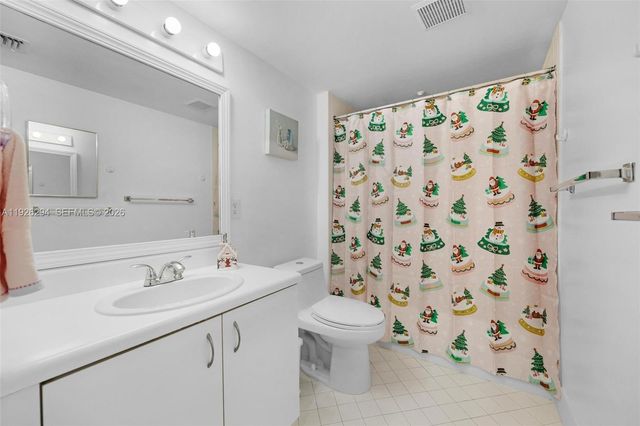 900 SW 142nd Avenue 306L, Pembroke Pines, FL 33027