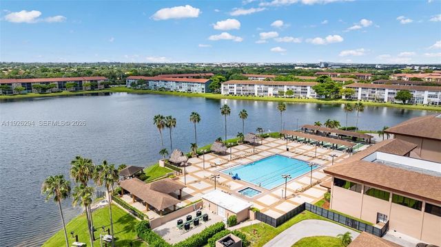 900 SW 142nd Avenue 306L, Pembroke Pines, FL 33027