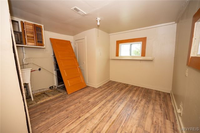 965 Walden Avenue, Buffalo, NY 14211