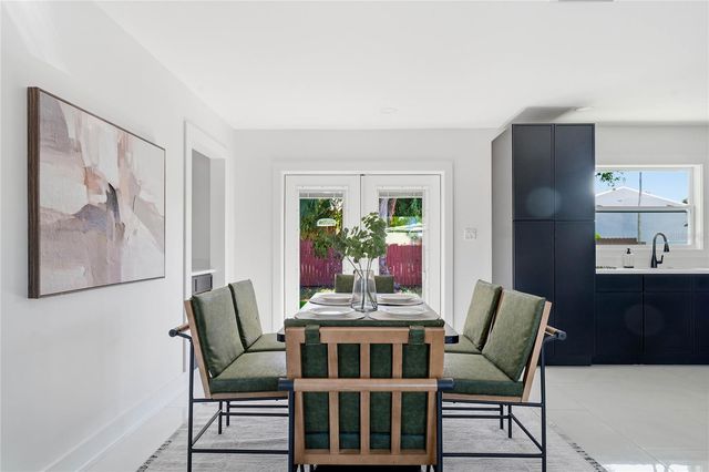 4808 W BAY COURT AVENUE, Tampa, FL 33611