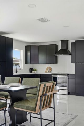 4808 W BAY COURT AVENUE, Tampa, FL 33611