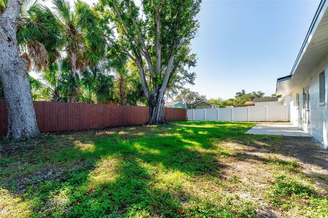 4808 W BAY COURT AVENUE, Tampa, FL 33611