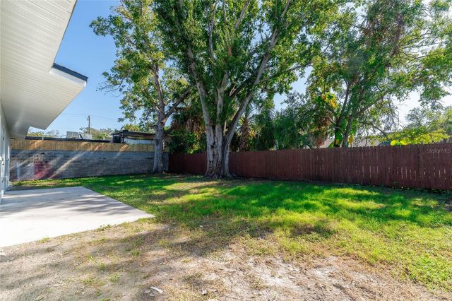 4808 W BAY COURT AVENUE, Tampa, FL 33611