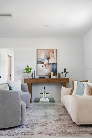 4808 W BAY COURT AVENUE, Tampa, FL 33611