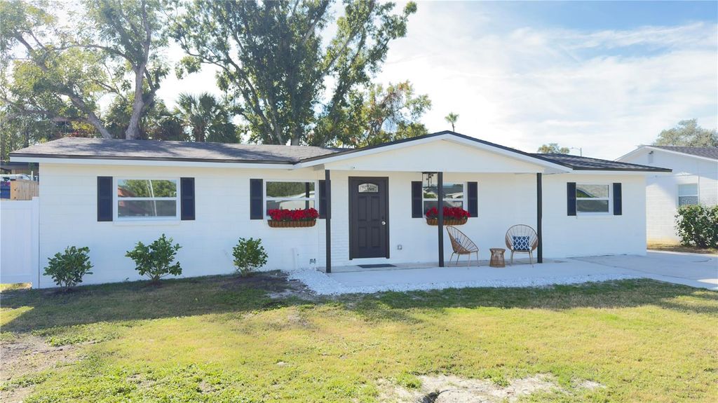 4808 W BAY COURT AVENUE, Tampa, FL 33611