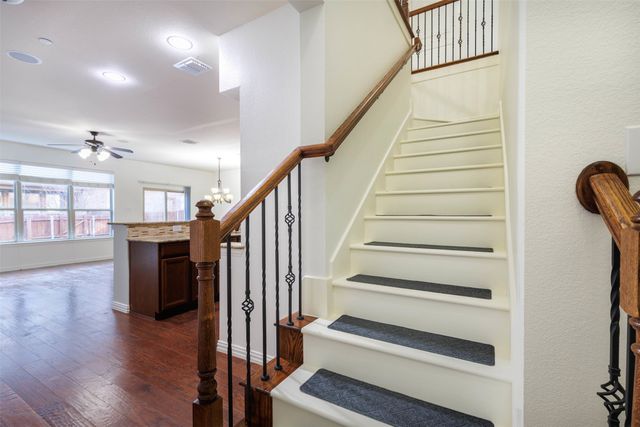 394 Teague Drive, Lewisville, TX 75067