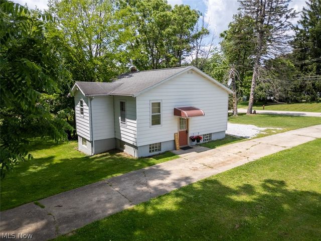 408 Newton Street, Tallmadge, OH 44278