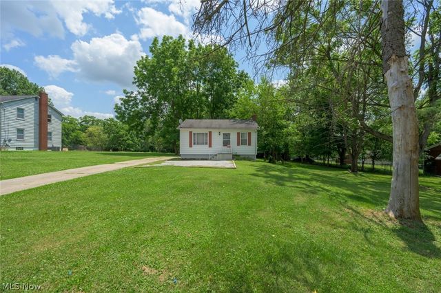 408 Newton Street, Tallmadge, OH 44278