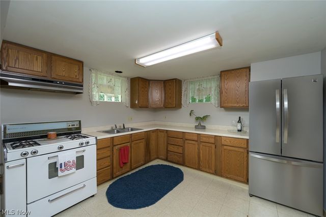 408 Newton Street, Tallmadge, OH 44278