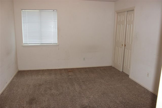 346 Strawn, Kyle, TX 78640