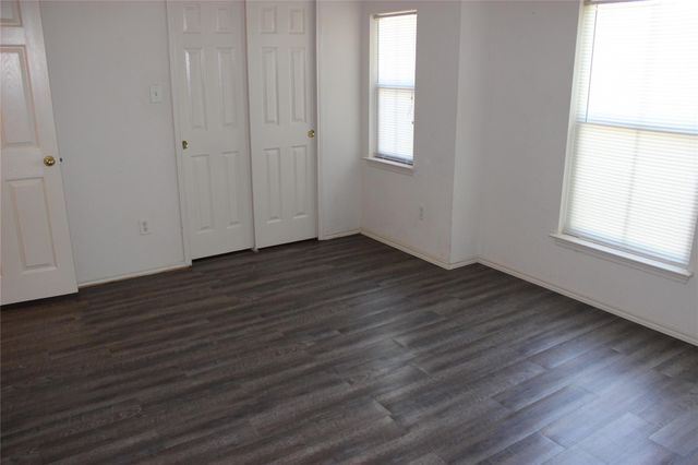 346 Strawn, Kyle, TX 78640