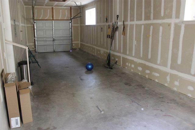 346 Strawn, Kyle, TX 78640