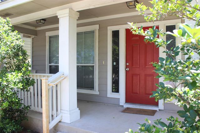 346 Strawn, Kyle, TX 78640
