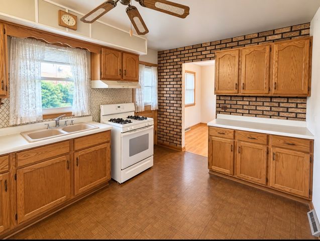 10321 Lacrosse Avenue, Oak Lawn, IL 60453