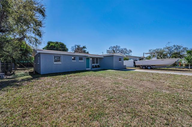 5449 63RD WAY N, St Petersburg, FL 33709