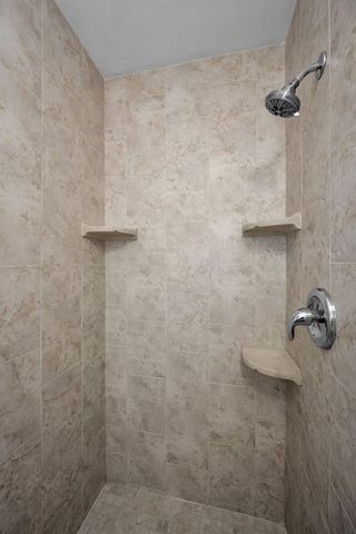 5449 63RD WAY N, St Petersburg, FL 33709