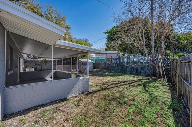 5449 63RD WAY N, St Petersburg, FL 33709