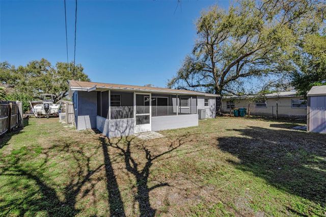 5449 63RD WAY N, St Petersburg, FL 33709