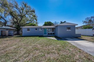 5449 63RD WAY N, St Petersburg, FL 33709