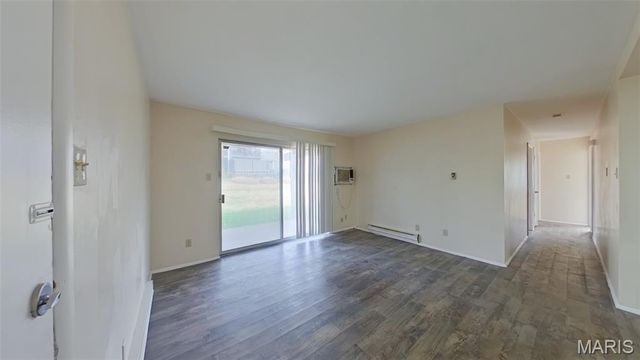 8729 Sieloff Drive C, St Louis, MO 63042