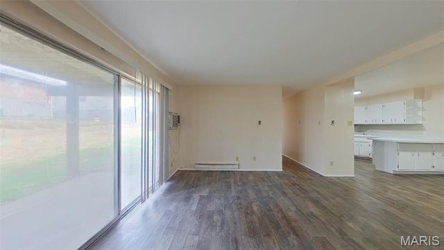 8729 Sieloff Drive C, St Louis, MO 63042