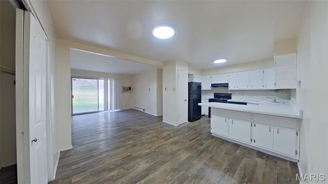 8729 Sieloff Drive C, St Louis, MO 63042