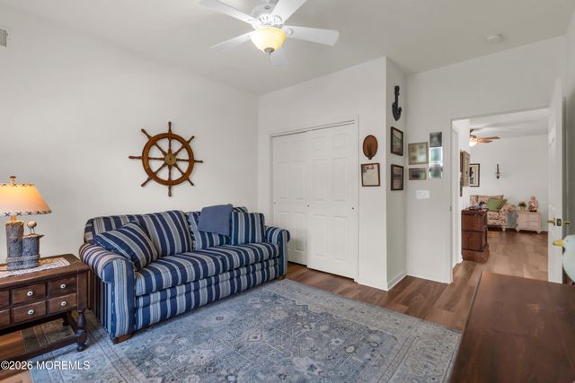 8 Fennel Court, Whiting, NJ 08759