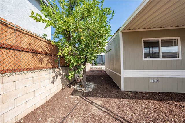 929 E Foothill Boulevard 31, Upland, CA 91786