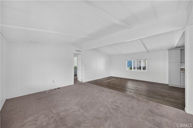 929 E Foothill Boulevard 31, Upland, CA 91786