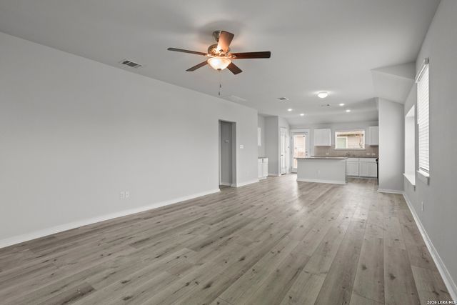 4837 PARK GLN, Marion, TX 78124