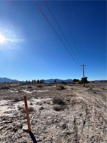 2785 West Basin Avenue, Pahrump, NV 89060