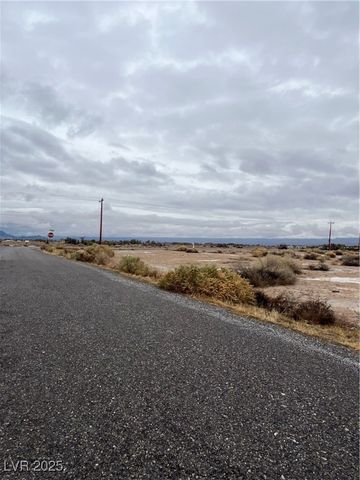 2785 West Basin Avenue, Pahrump, NV 89060