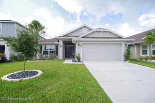 2450 Roygaris Street NW, Palm Bay, FL 32907