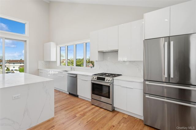 27A Kerrigan Street, Long Beach, NY 11561