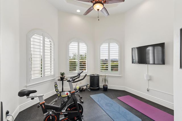 630 Lakeridge Dr, Auburn, CA 95603