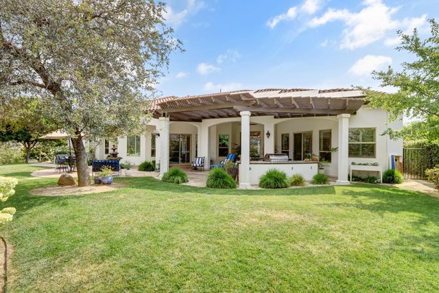 630 Lakeridge Dr, Auburn, CA 95603
