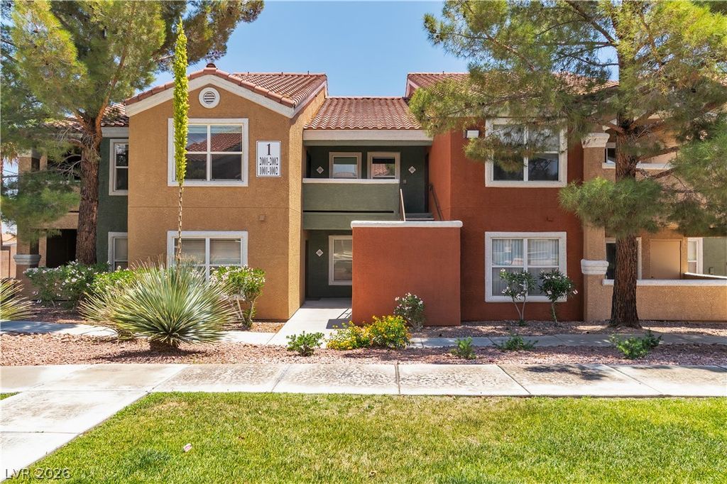 8101 West FLAMINGO Road 2001, Las Vegas, NV 89147
