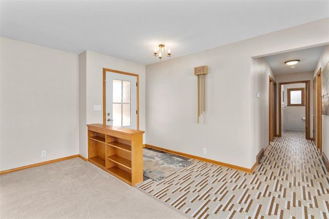 703 E Grant Avenue, Eau Claire, WI 54701