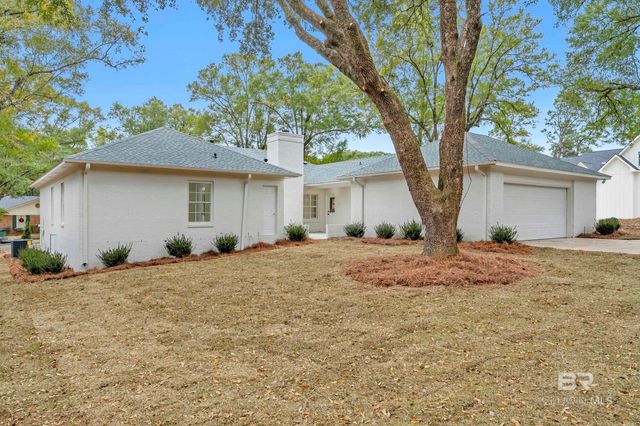 4924 Brooke Court, Mobile, AL 36618