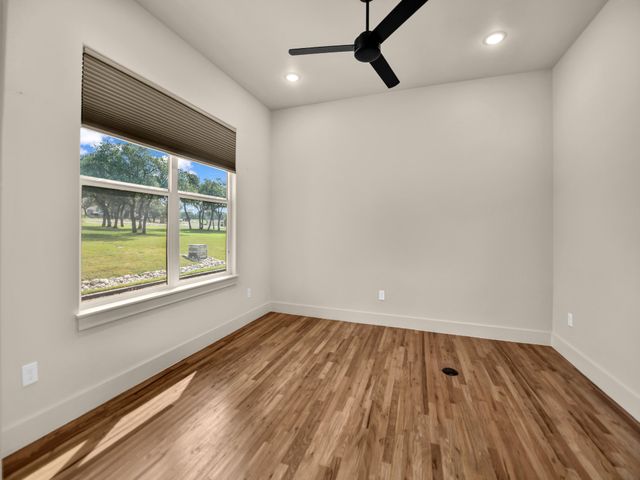 1050 Kingsley Court, Weatherford, TX 76087