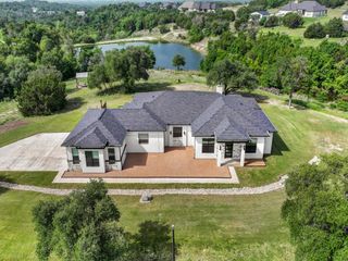 1050 Kingsley Court, Weatherford, TX 76087