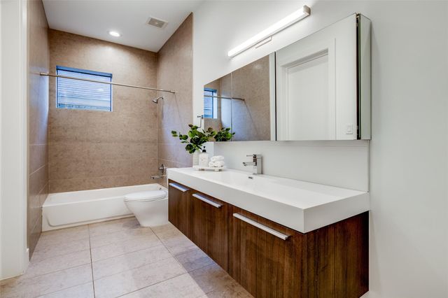 1415 Crocker Street, Houston, TX 77019