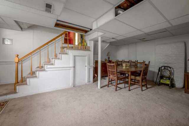 1011 Castleton Way, Lexington, KY 40517