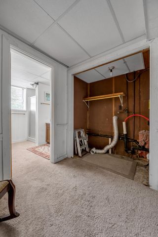 1011 Castleton Way, Lexington, KY 40517