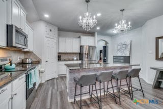 8907 Stonehollow Drive, Temple, TX 76502